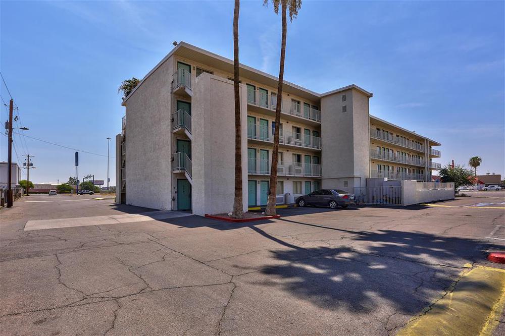 Red Roof Inn Phoenix- Midtown Exterior foto